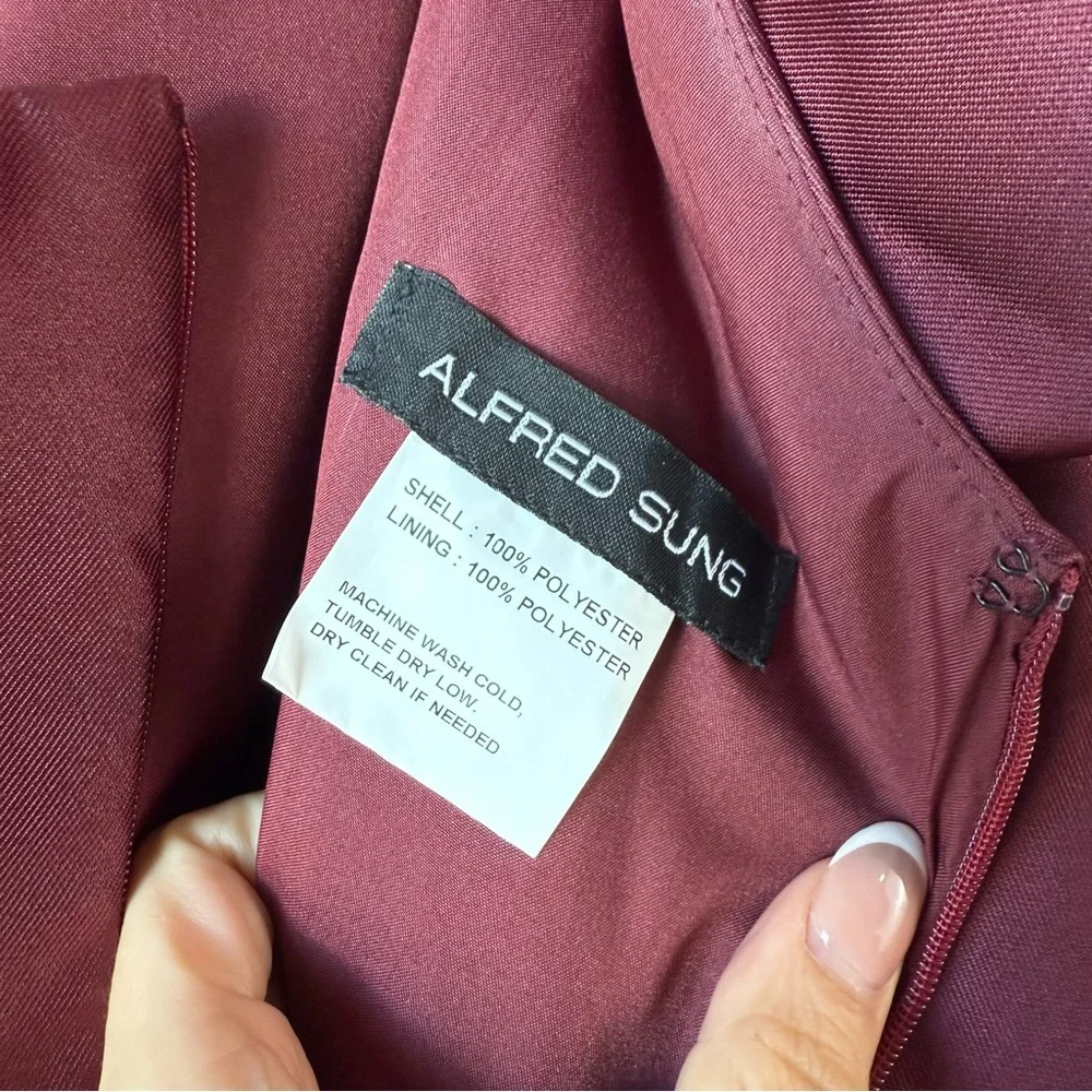 ALFRED SUNG One-Shoulder Bow-Accent Maxi Dress in Burgundy - Picture 4 of 8